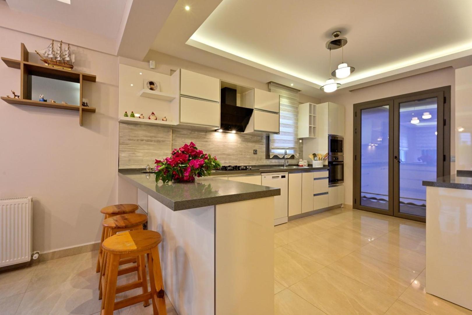 Lorenzo- 4 Bedroom Holiday Villa In Hisaronu เฟทิเย ภายนอก รูปภาพ